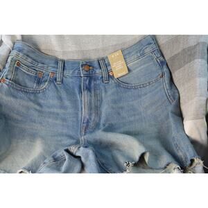 NWT Madewell Relaxed Mid-Length Denim Shorts